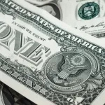 Dlaczego dolar amerykański jest najważniejszą walutą świata